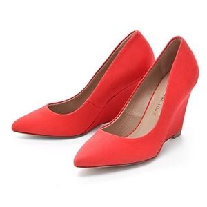 POUR LA VICTOIRE MAI WEDGE PUMPS